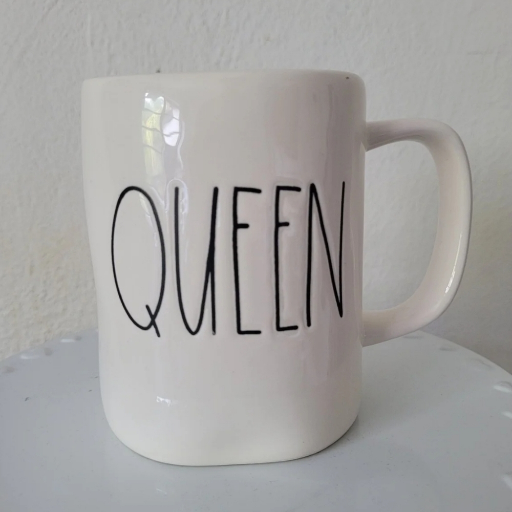 Rae Dunn Queen mug